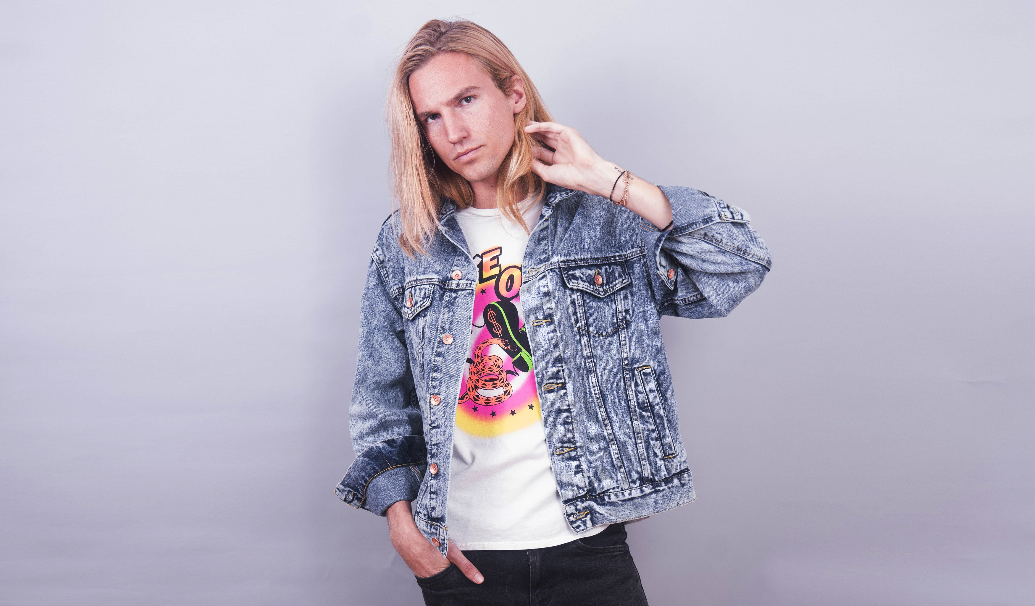 Rocker Back Denim Jacket (Blue Acid Wash)