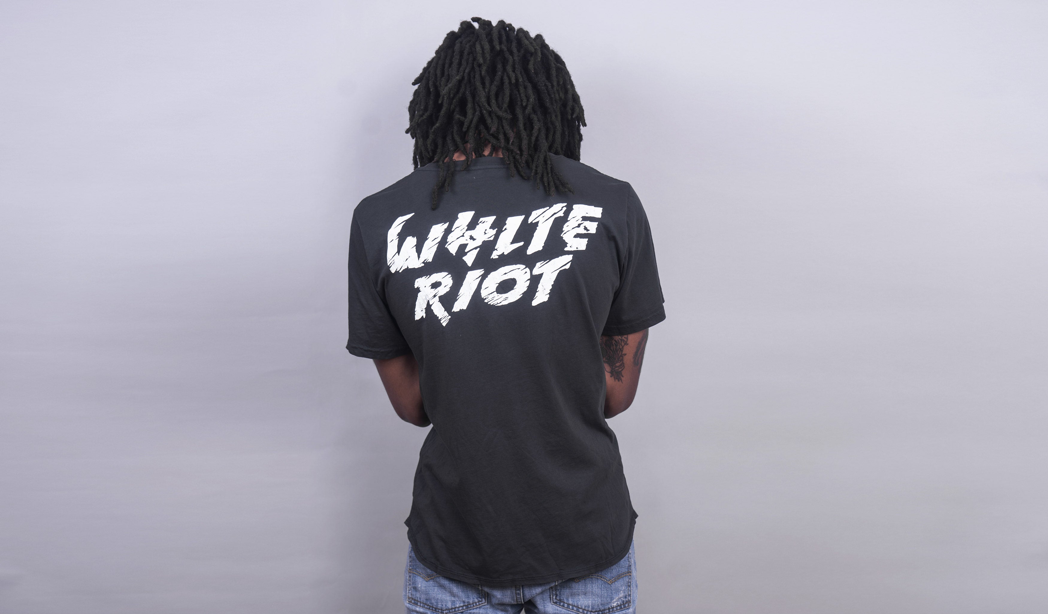 White Riot '77 (Vintage Black)