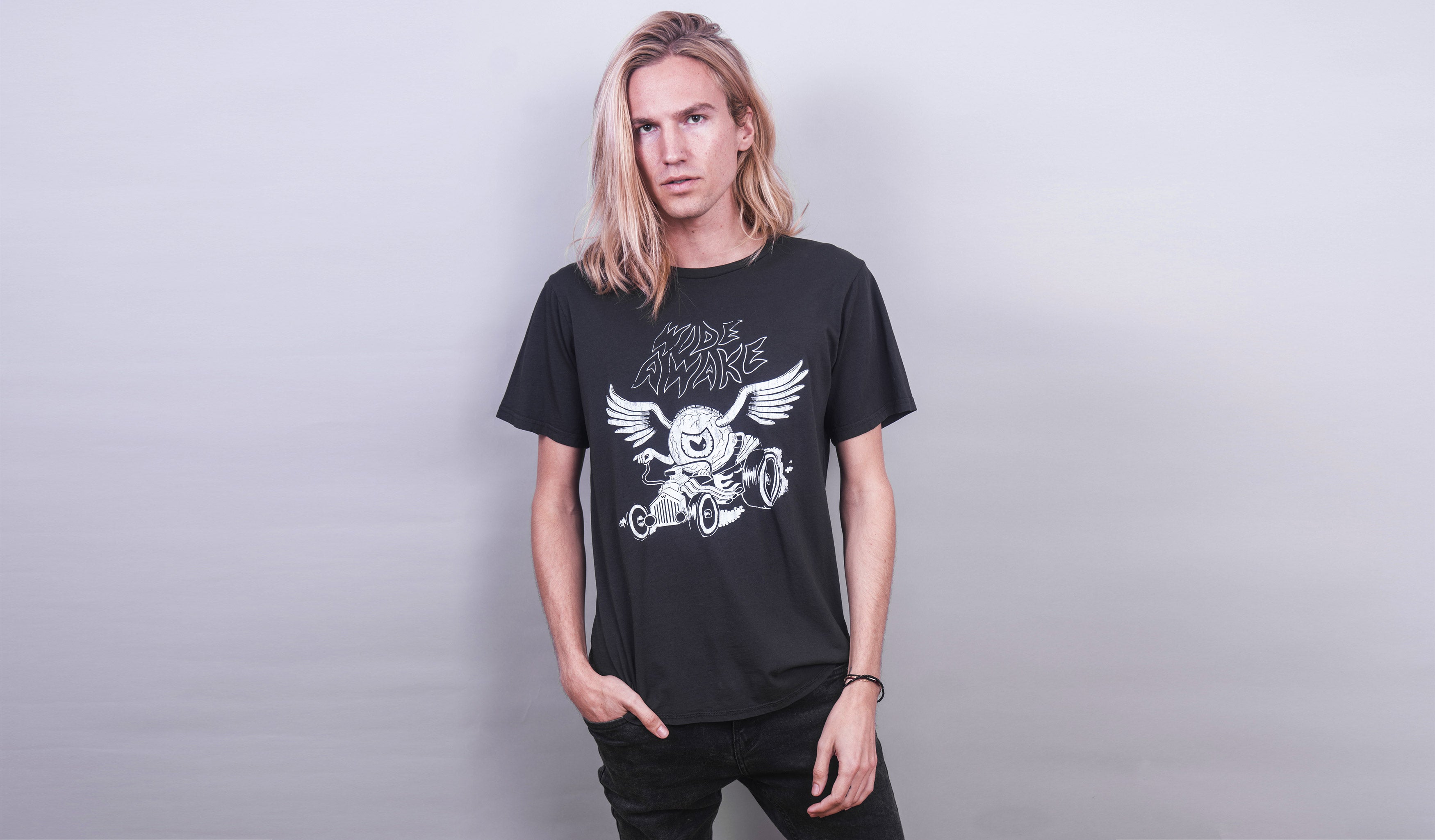 Wide Awake (Vintage Black)