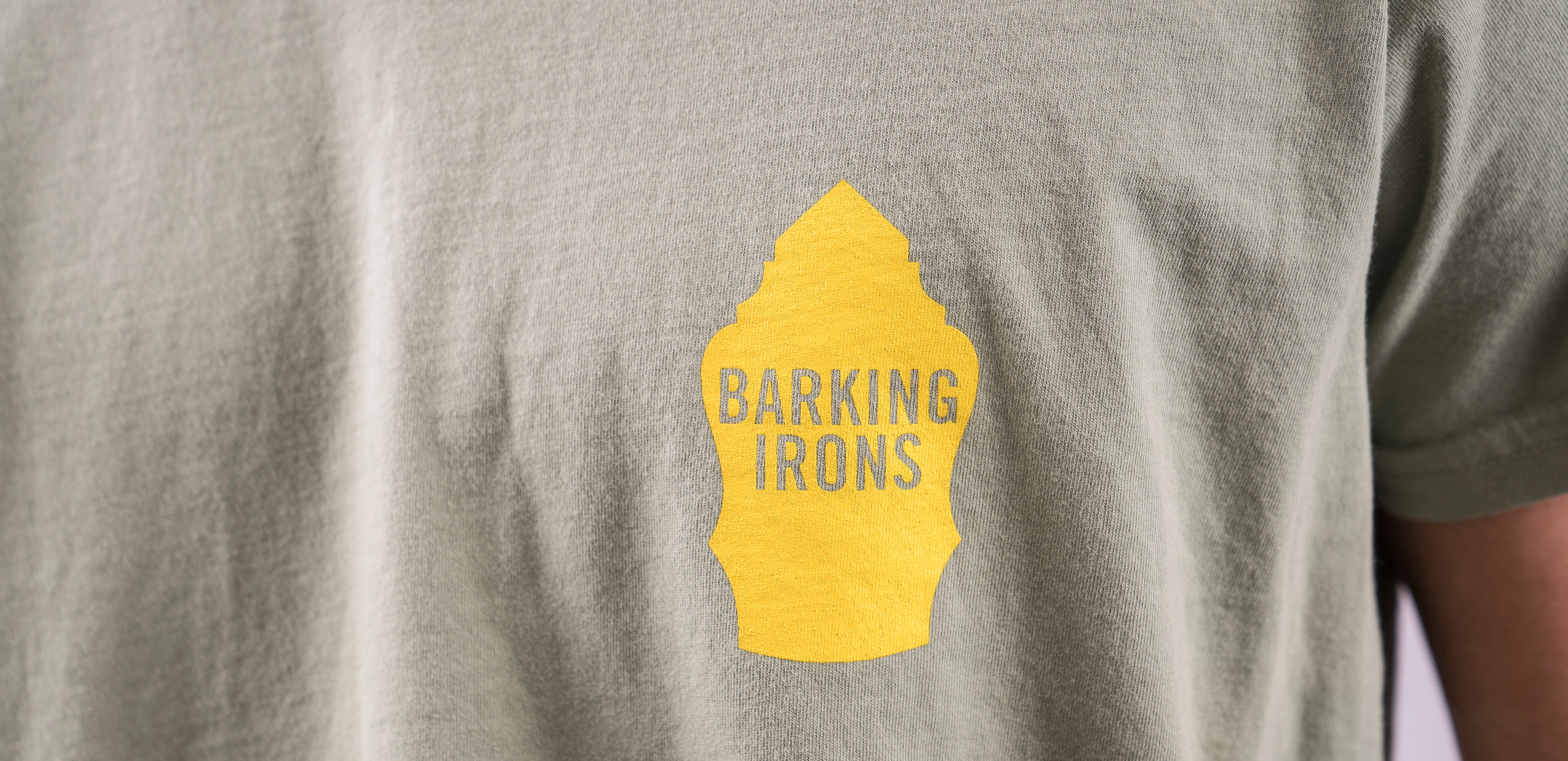 Barking Irons Shield (Oil Green)